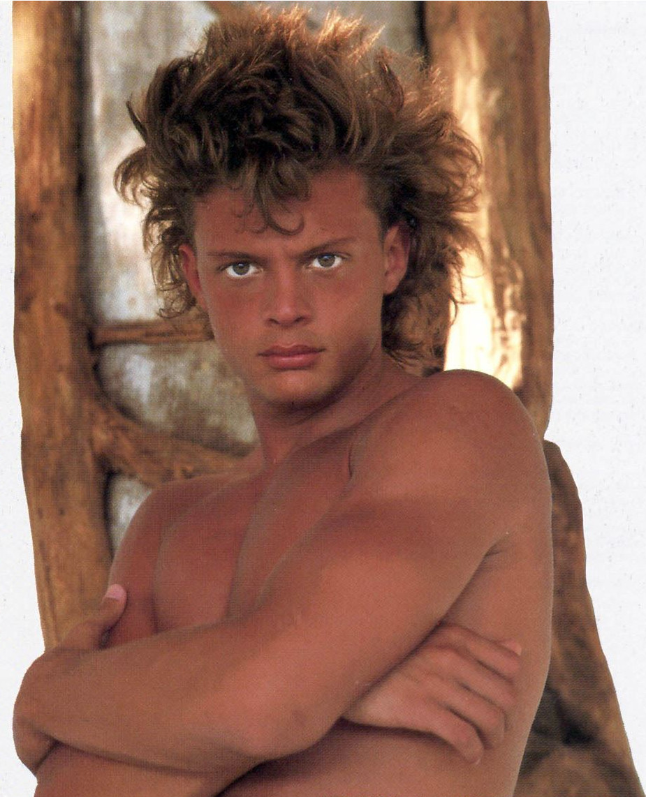 Una Cancion De Luis Miguel Vuelve A Ser Hit 33 Anos Despues E Online Latino Mx